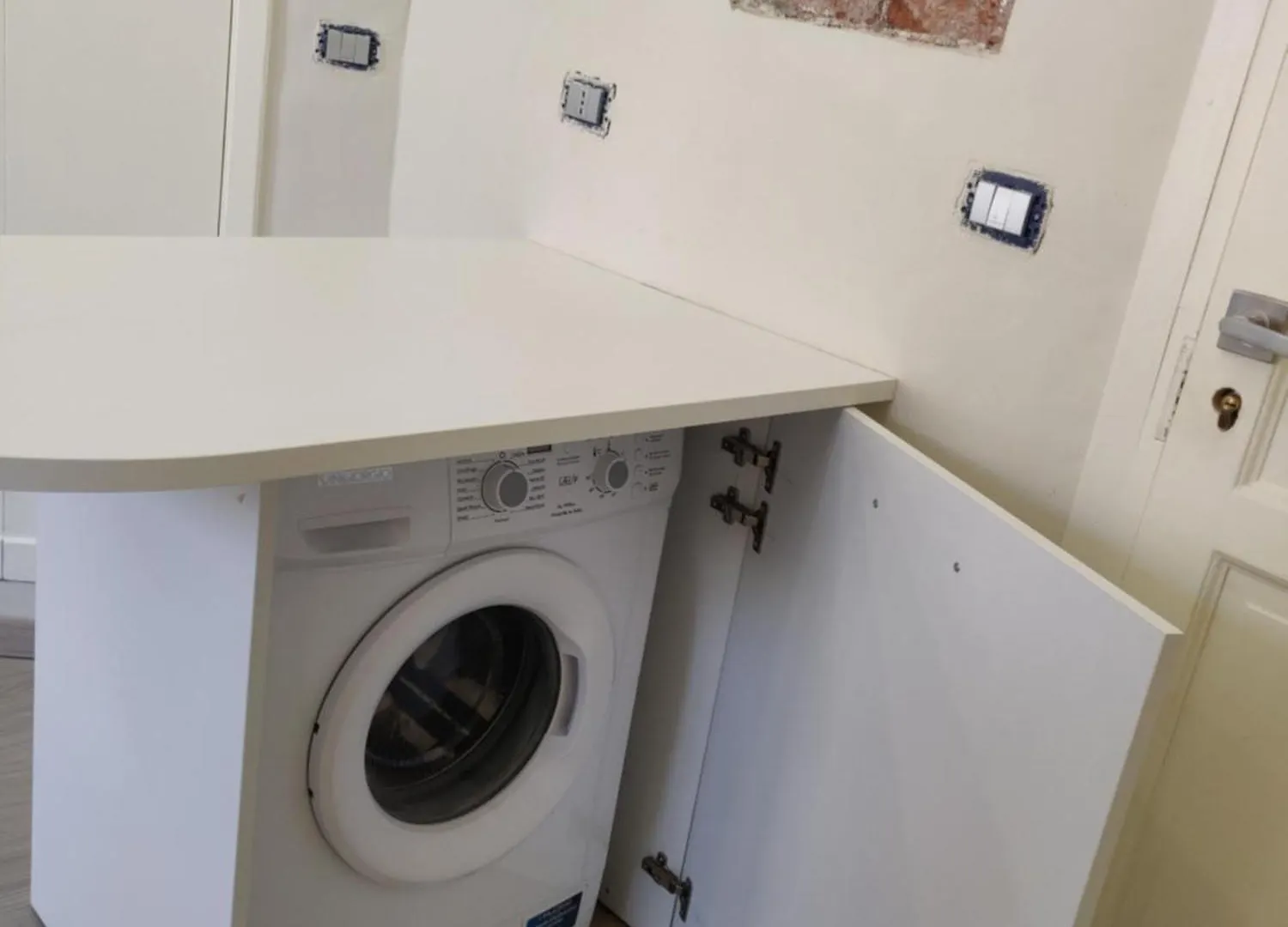 Apartment Una Finestra Speciale Su Palazzo Rosso. Monolocale Genoa